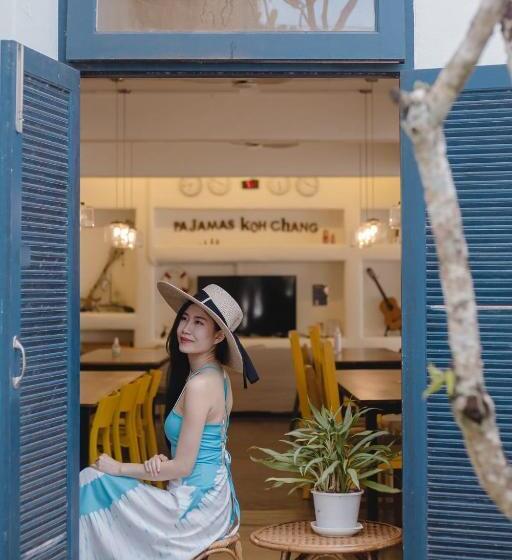 Retkeilymaja Pajamas Koh Chang