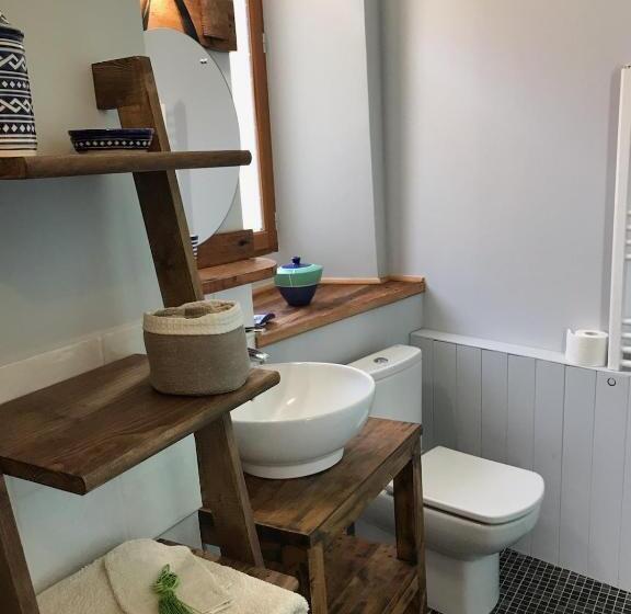 Bed and Breakfast Aux Rosiers