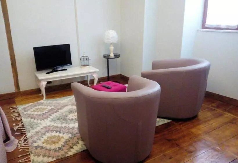 Aamiaismajoitus (B&B) Aux Rosiers