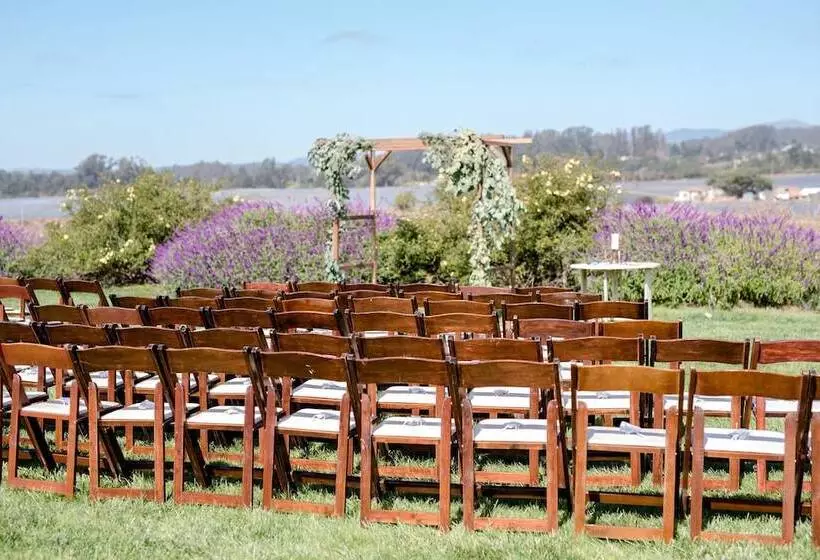 Aamiaismajoitus (B&B) Flora Vista Inn