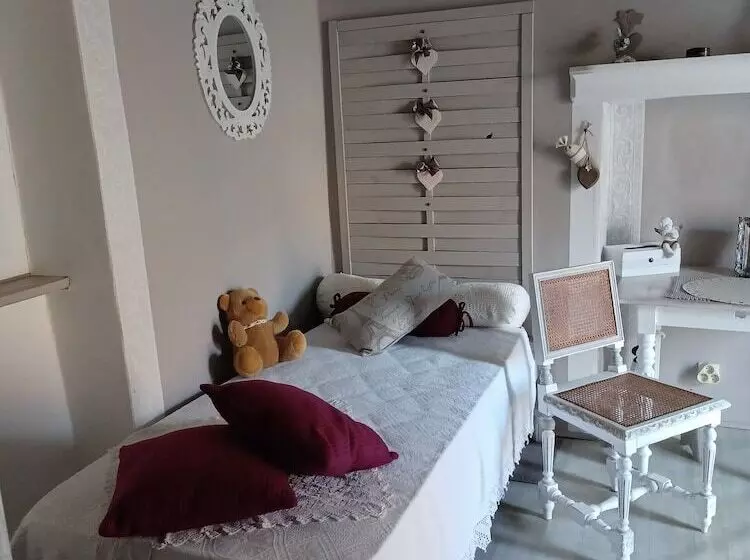 Aamiaismajoitus (B&B) La Charmeraie