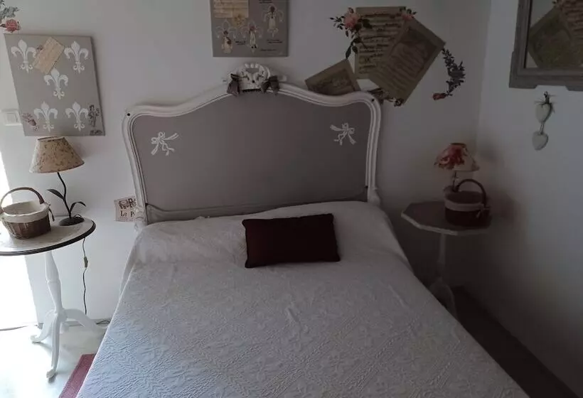 Aamiaismajoitus (B&B) La Charmeraie