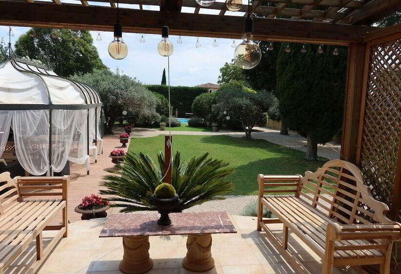 مبيت وإفطار La Mylandre Chambre D'hôtes