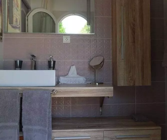 Aamiaismajoitus (B&B) La Mylandre Chambre D'hôtes