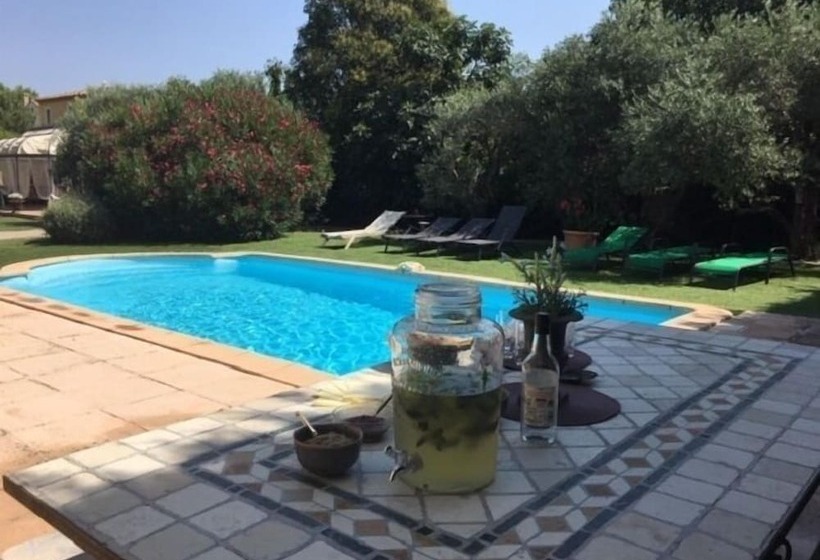 مبيت وإفطار La Mylandre Chambre D'hôtes