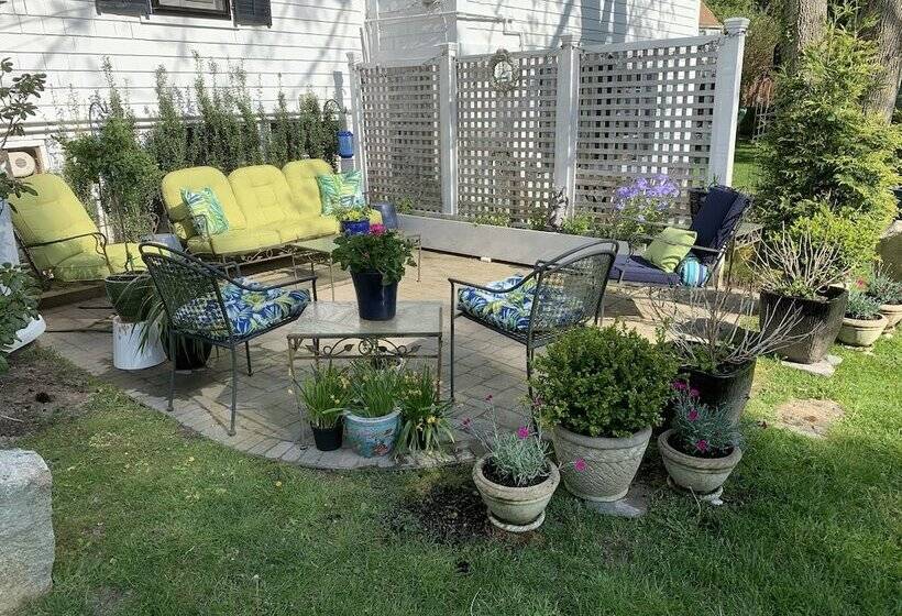 민박 Olde Captains Inn