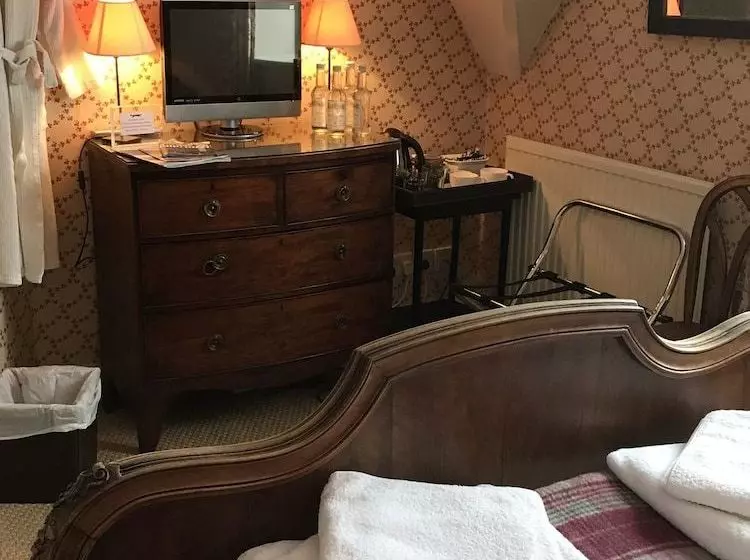 ベッドアンドブレックファースト The Fox Inn At Oddington