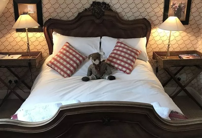 ベッドアンドブレックファースト The Fox Inn At Oddington