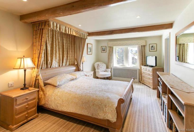 مبيت وإفطار Tucked Away House