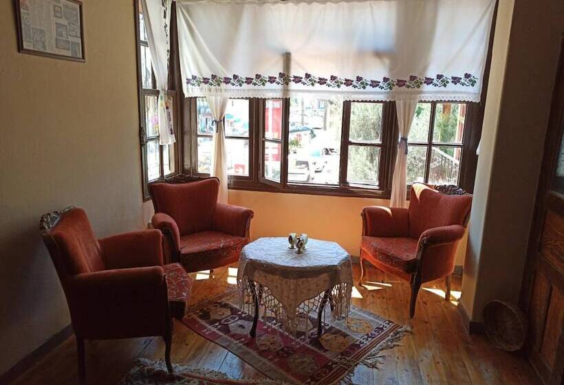 هتل Bayraktar Konağı City Center