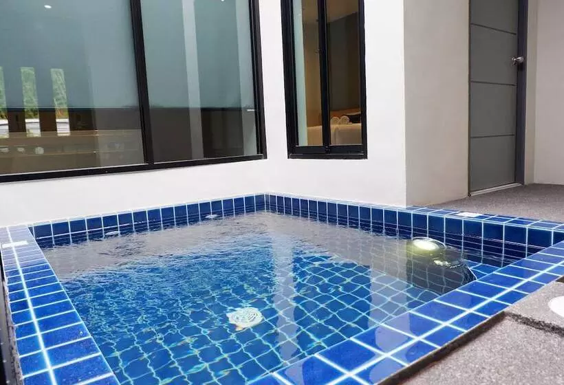 Hotelli Chill D Resort Buriram