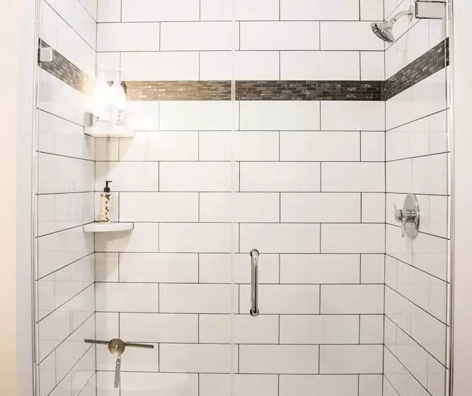 Hotelli Gibson's Warehouse