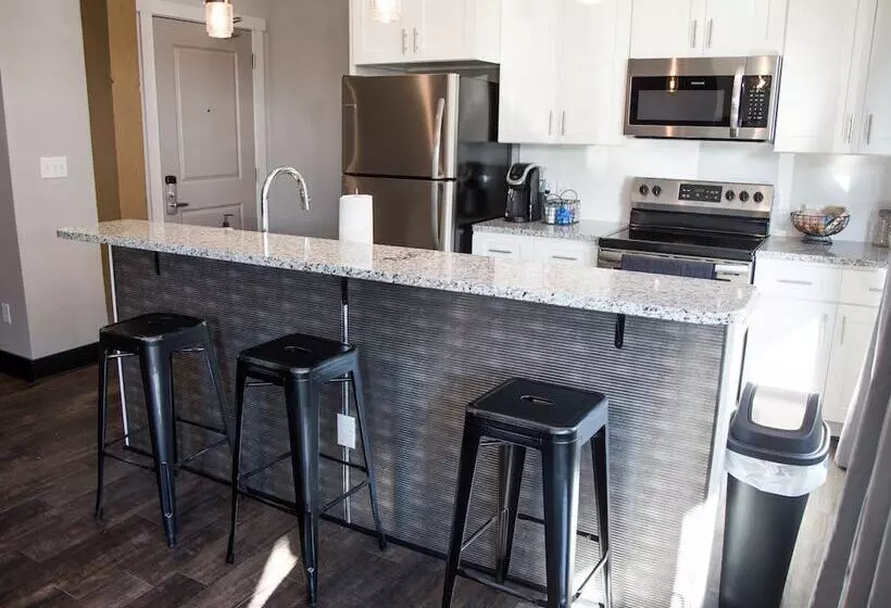 Hotelli Gibson's Warehouse