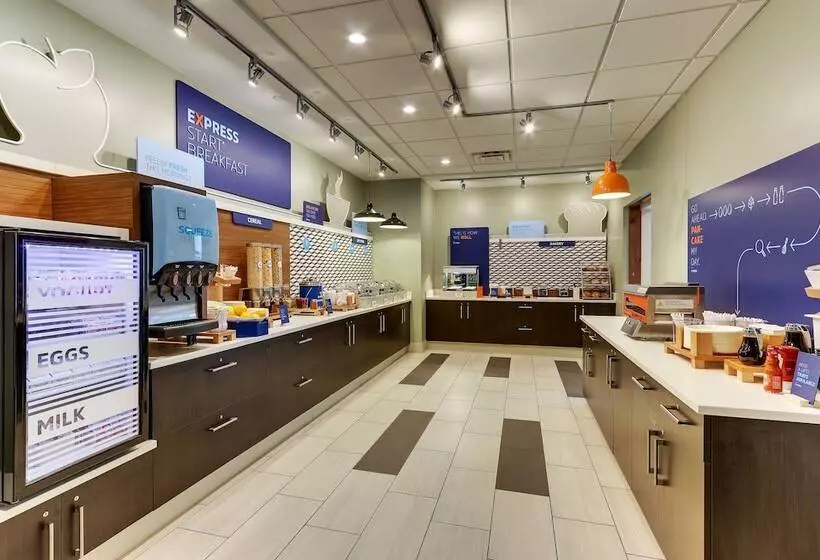 Hotelli Holiday Inn Express & Suites   Saugerties   Hudson Valley, An Ihg