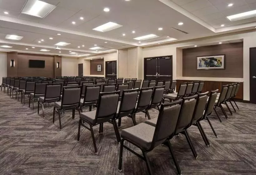 هتل Hyatt Place Huntsville   Research Park   Redstone