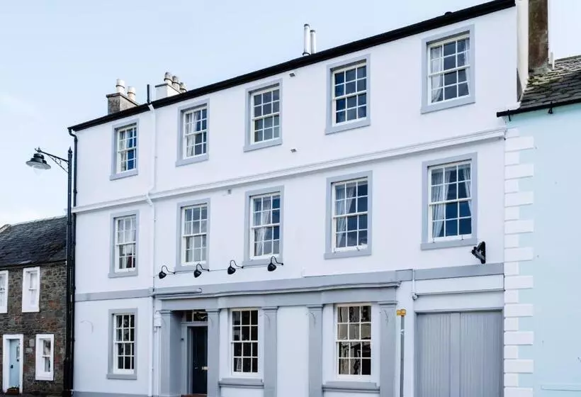 ホテル The Garret