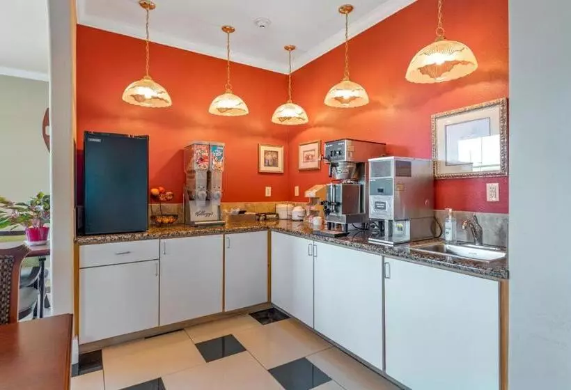 Motelli Big Lake Inn And Suites