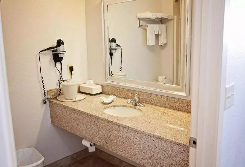 Motelli Big Lake Inn And Suites