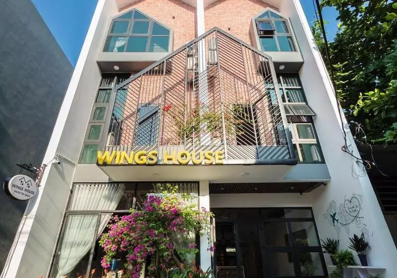 ユースホステル Wings House