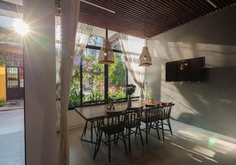 فندق صغير Wings House