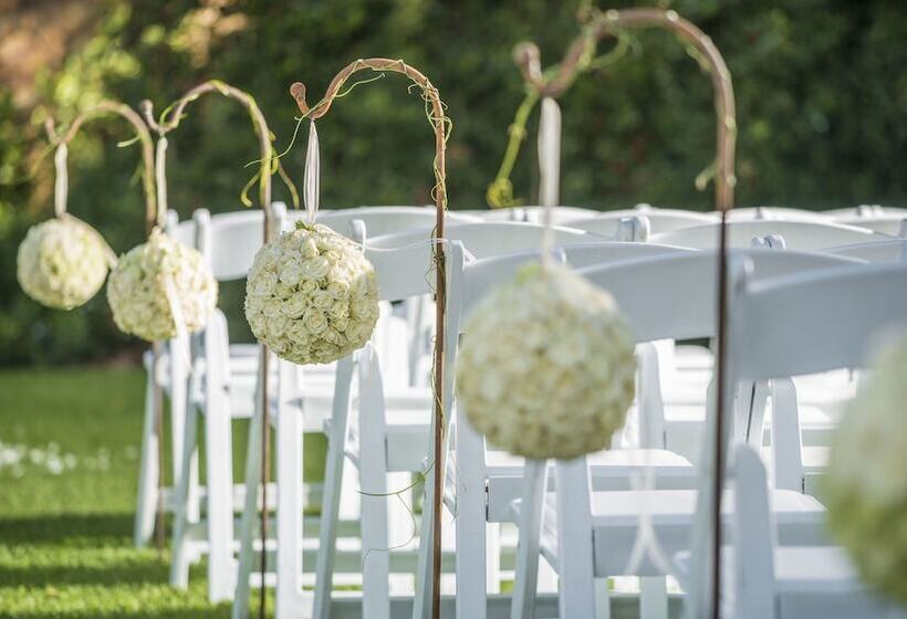 Four Seasons Hotel The Westcliff