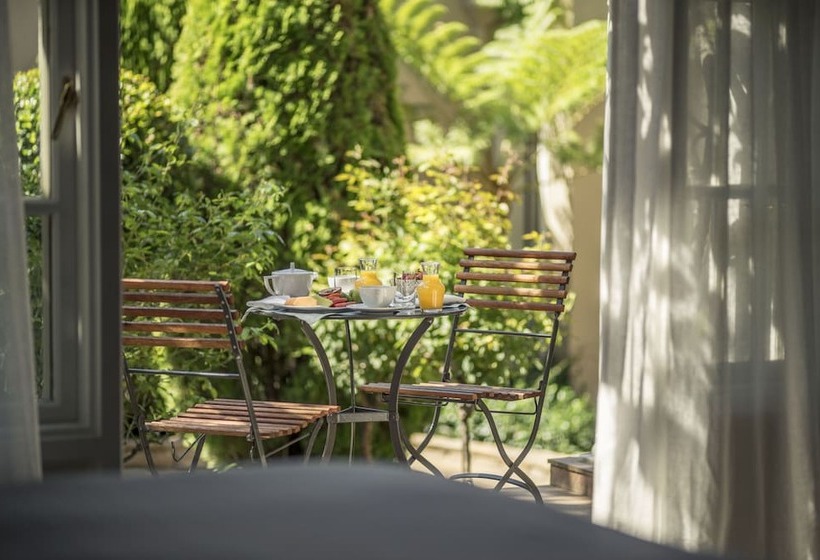 Four Seasons Hotel The Westcliff