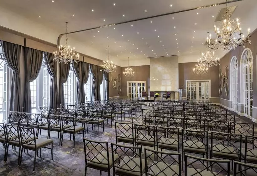 Four Seasons Hotel The Westcliff