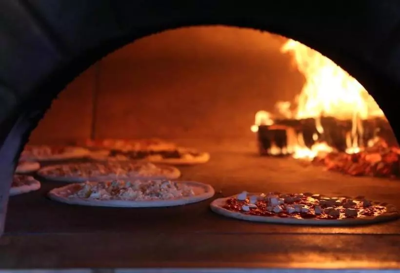 ホテル The Lord Nelson