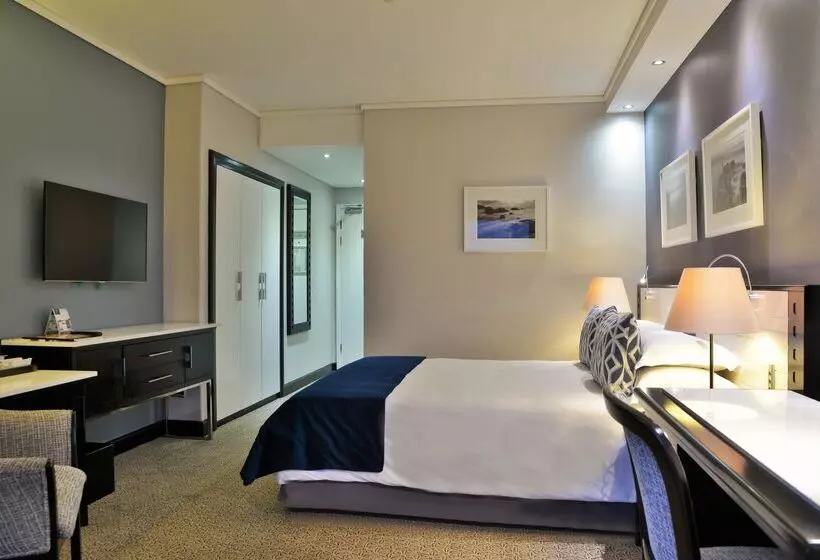 酒店 The Commodore