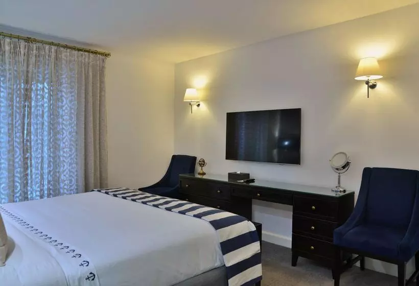 酒店 The Commodore