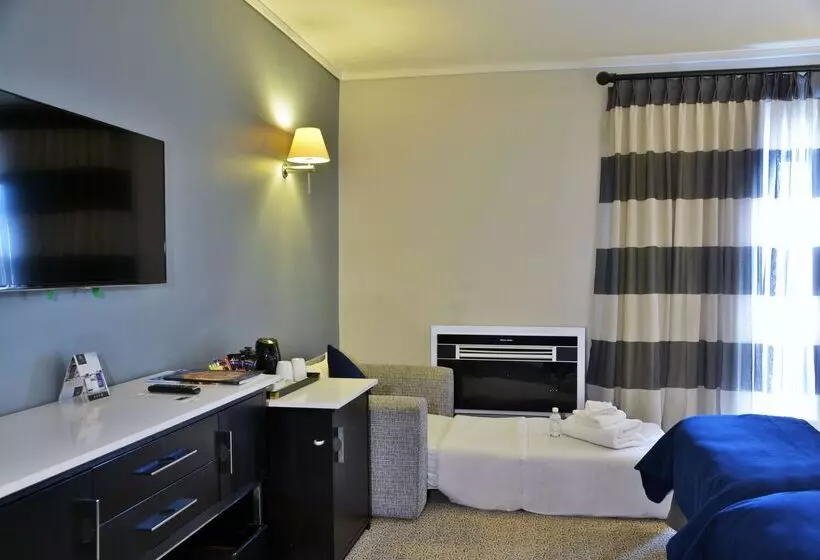 酒店 The Commodore