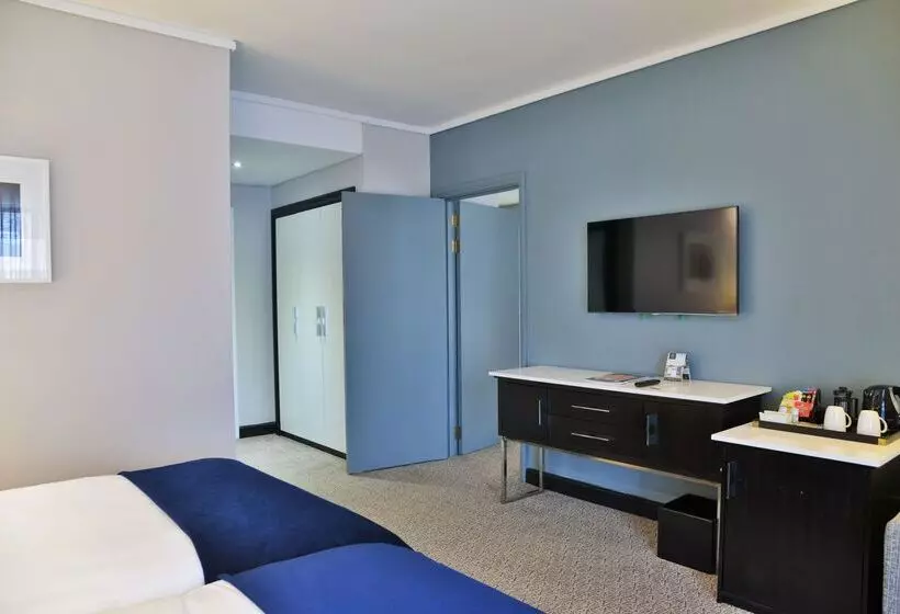 酒店 The Commodore