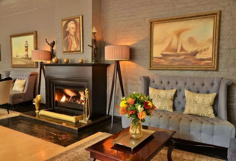 酒店 The Commodore