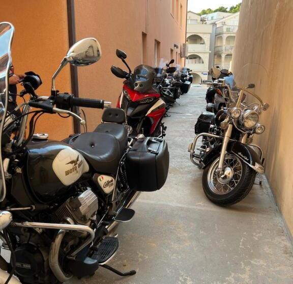 Apartments Vila Adrijana & Fitness Studio Wolf Bv