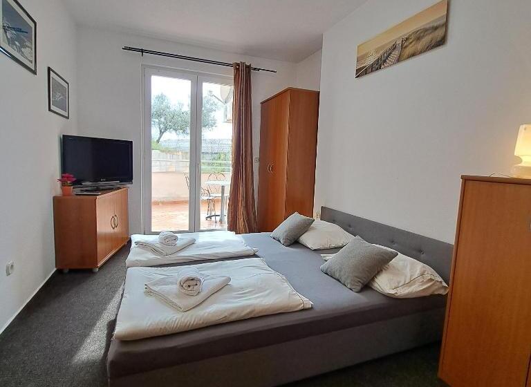 Apartments Vila Adrijana & Fitness Studio Wolf Bv