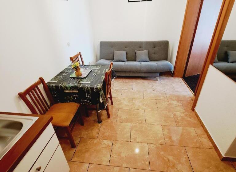 Apartments Vila Adrijana & Fitness Studio Wolf Bv