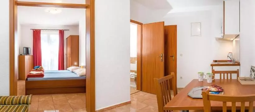 Apartments Vila Adrijana & Fitness Studio Wolf Bv