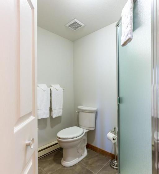 住宿加早餐  Tranquility Bay Waterfront Inn