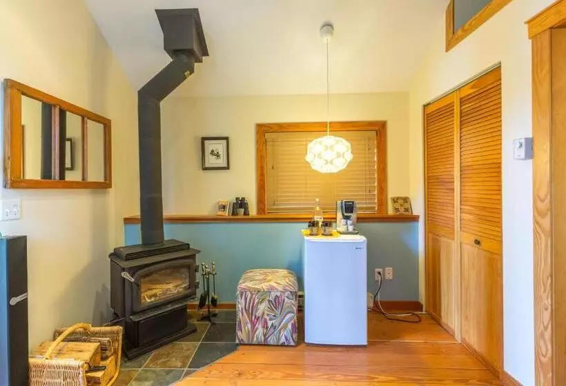 Aamiaismajoitus (B&B) Tranquility Bay Waterfront Inn