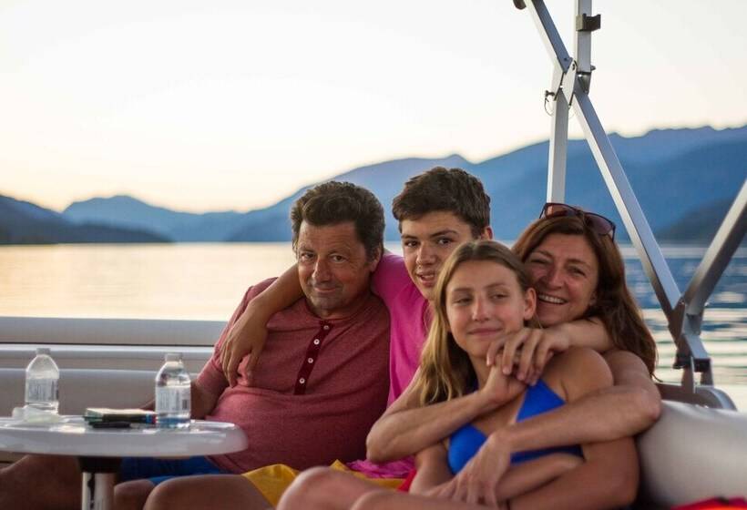 住宿加早餐  Tranquility Bay Waterfront Inn