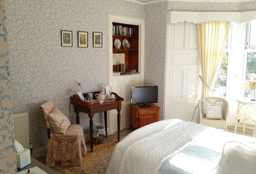 צימר Woodburn House