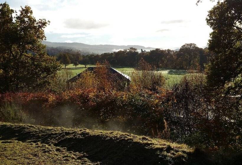 ベッドアンドブレックファースト Woodburn House