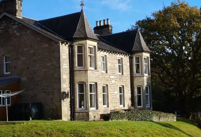تختخواب و صبحانه Woodburn House