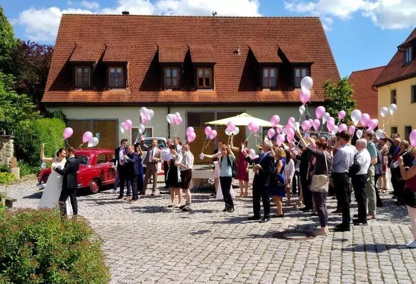 Hostelli Gasthaus Dollinger
