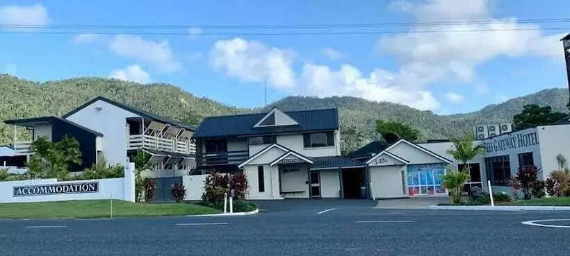 Motelli Reef Gateway