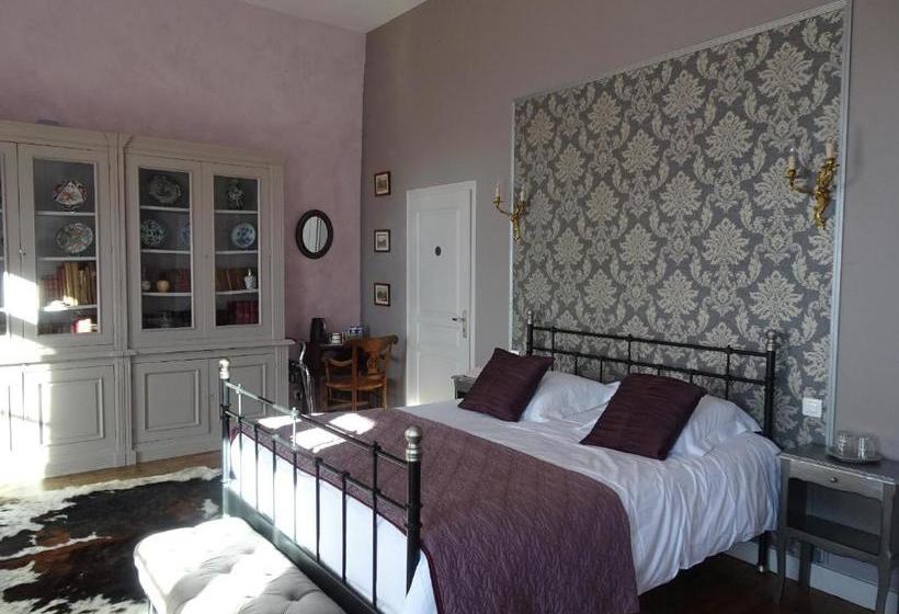 پانسیون Le Manoir De La Guépière B&b