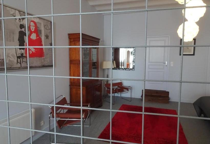 پانسیون Le Manoir De La Guépière B&b