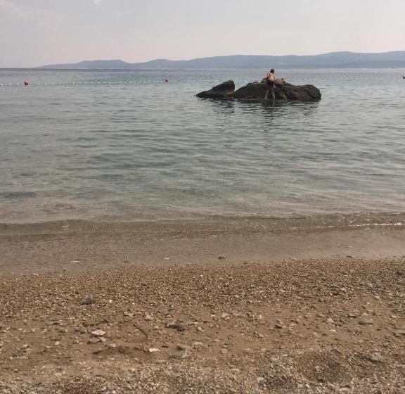 פנסיון Villa Sanja