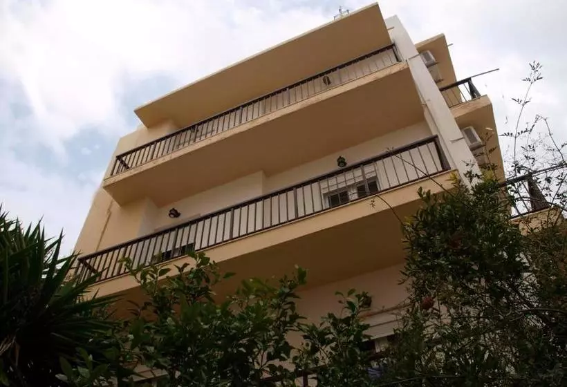 Popy Apartments