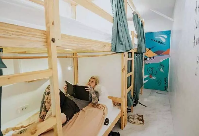 Retkeilymaja Murals Mactan